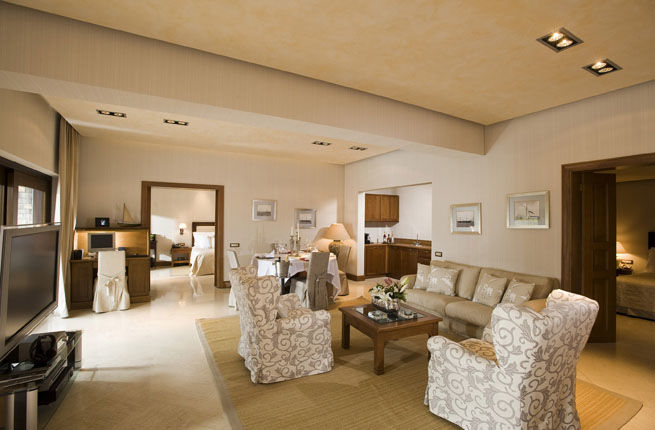 & Villas, A Member Of The Leading Of The World 5*